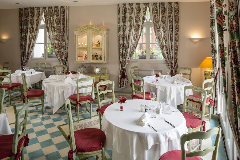 Hotel Restaurant Arena