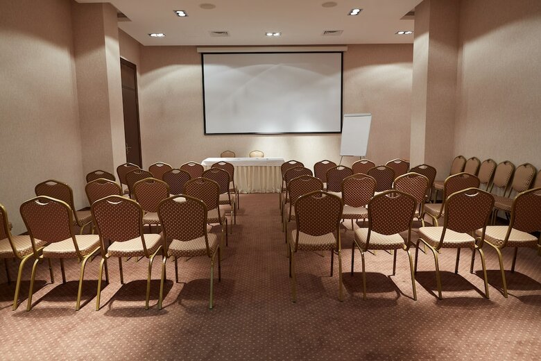 Sk Royal Hotel Tula