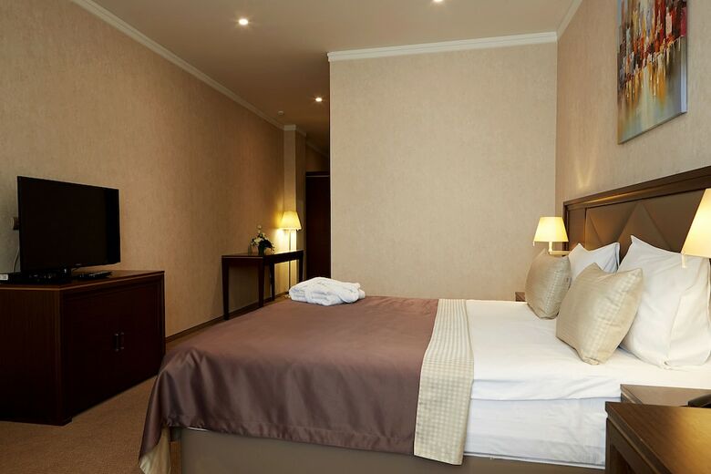 Sk Royal Hotel Tula