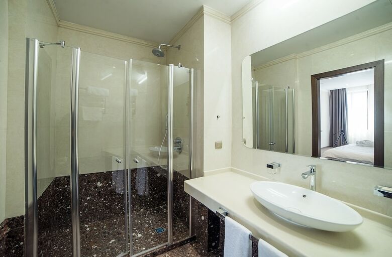Sk Royal Hotel Tula