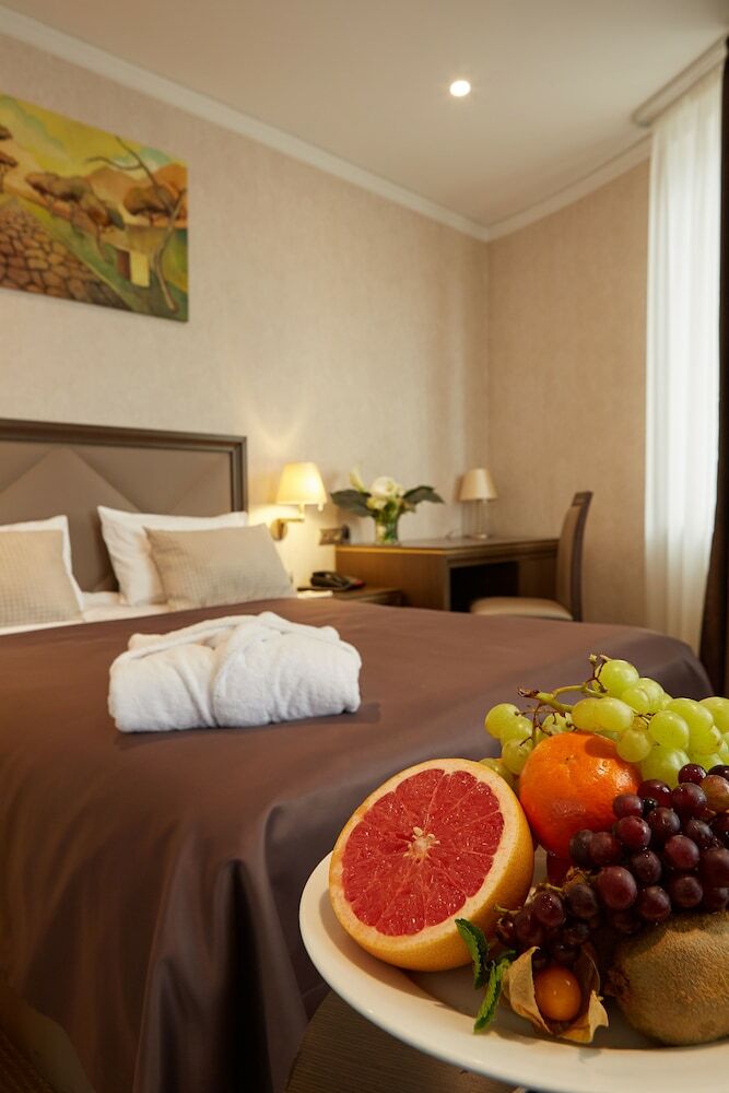 Sk Royal Hotel Tula
