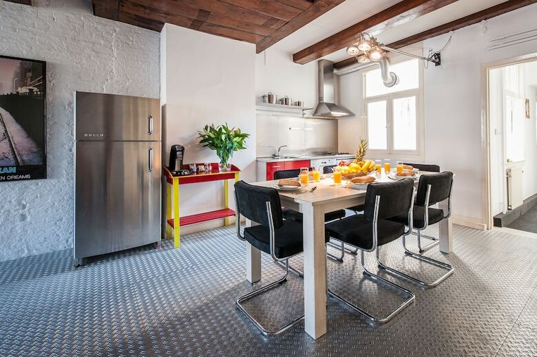 Short Stay Group Nieuwmarkt Area Serviced Apartments