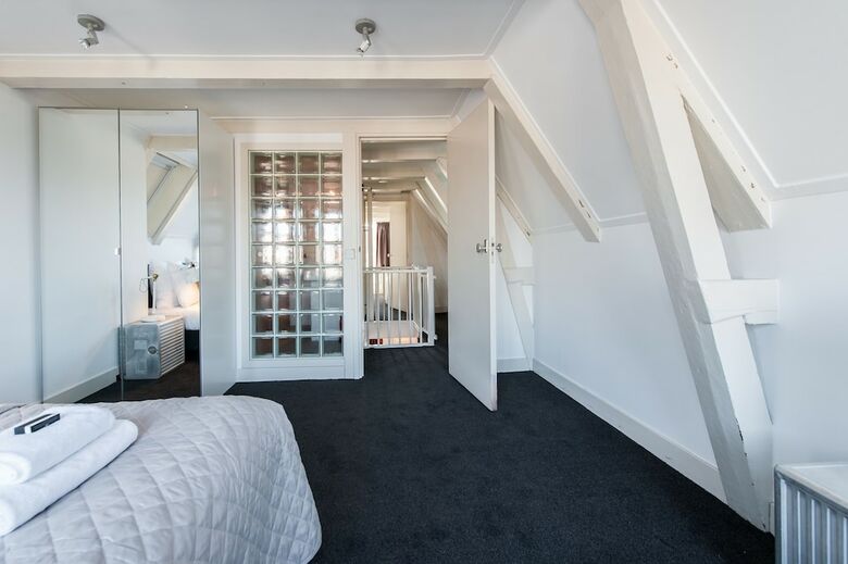 Short Stay Group Nieuwmarkt Area Serviced Apartments