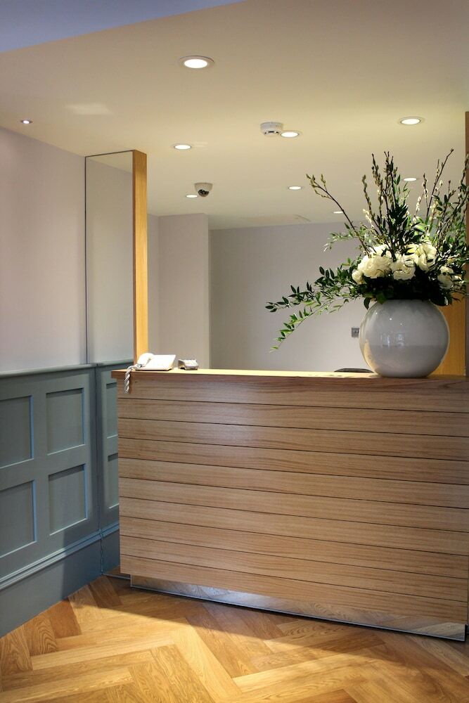 Cairn Hotel Newcastle Upon