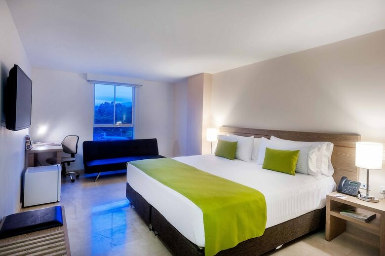 Hotel Ms Ciudad Jard�n Plus