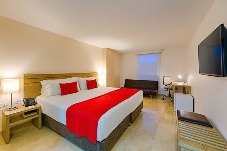 Hotel Ms Ciudad Jard�n Plus