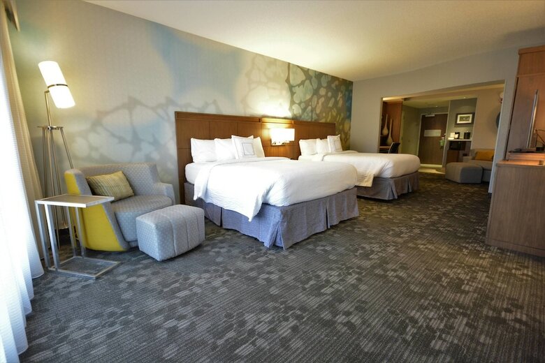 Hotel Courtyard By Marriott Asheville Airport