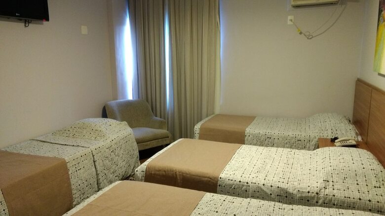 Gallant Hotel