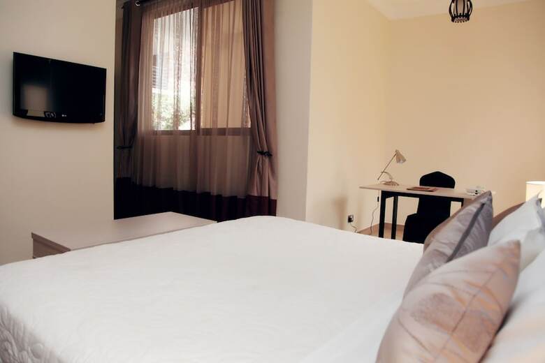 Airport View Hotel