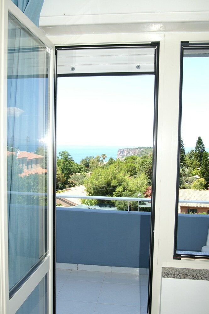 Hotel Blu Eden