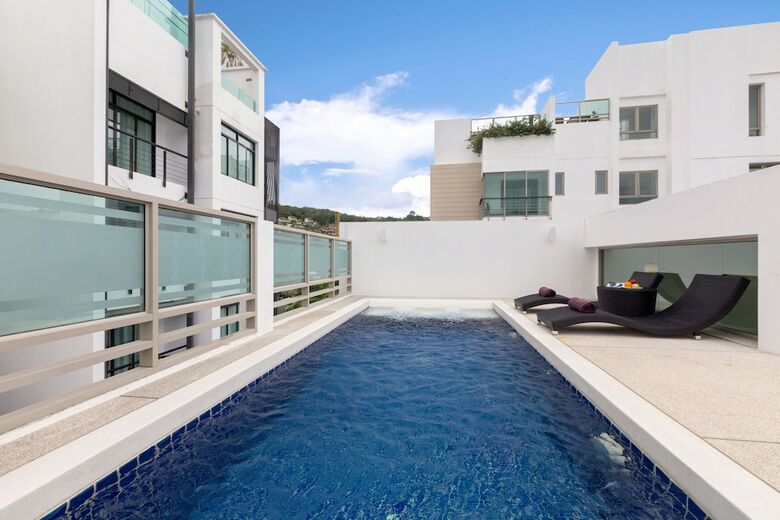 Hotel The Regent Phuket Serviced Apartment Kamala Beach