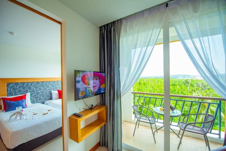 Aparthotel Grand Nai Harn Suites