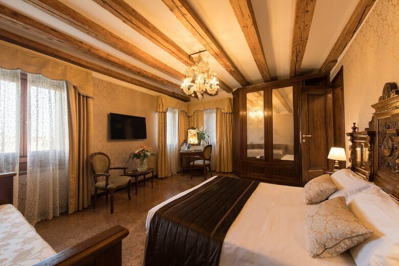 Palazzo Bembo - Exclusive Accommodation