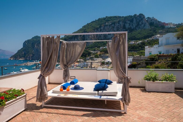 Relais Maresca Luxury Small Hotel