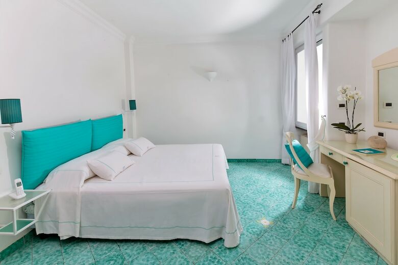 Relais Maresca Luxury Small Hotel