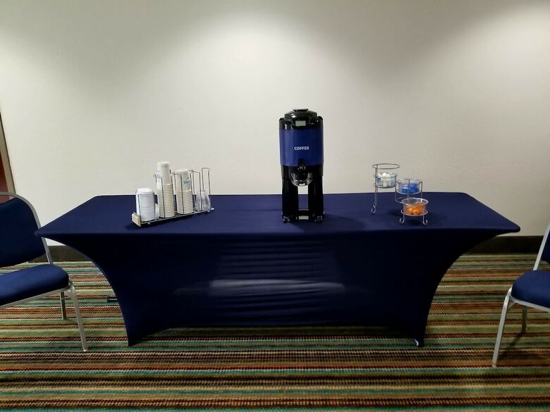 Holiday Inn Express Hotel & Suites Mebane