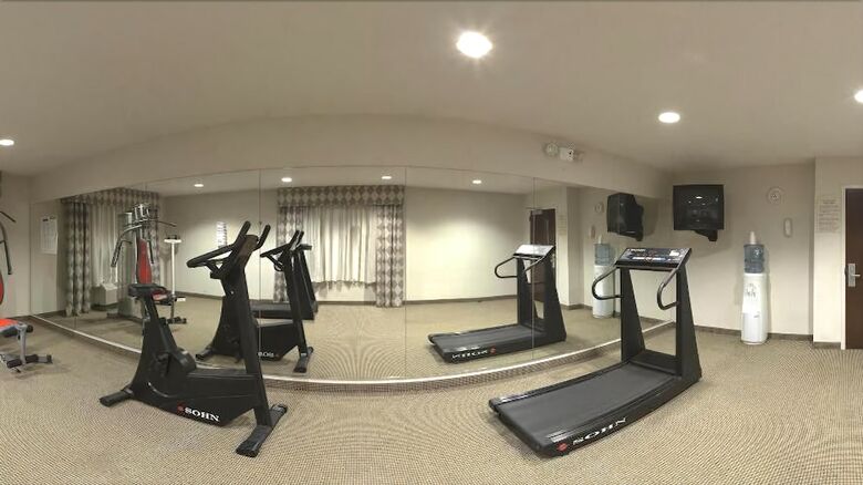 Holiday Inn Express Hotel & Suites Mebane