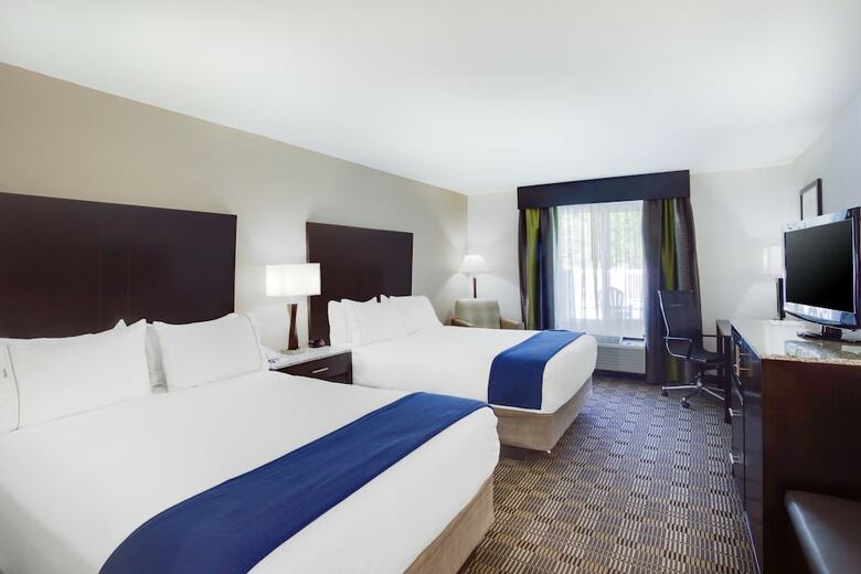 Holiday Inn Express Hotel & Suites Mebane