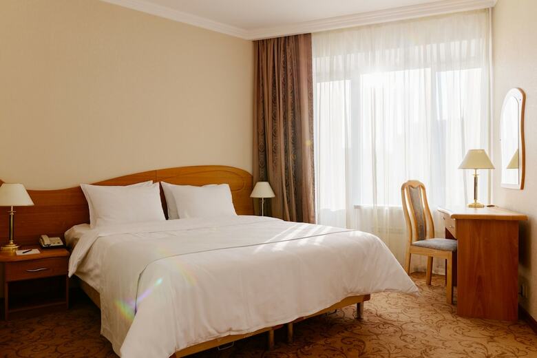 Hotel Oktyabrskaya