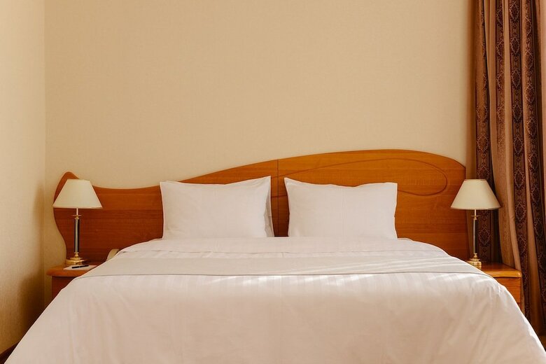 Hotel Oktyabrskaya