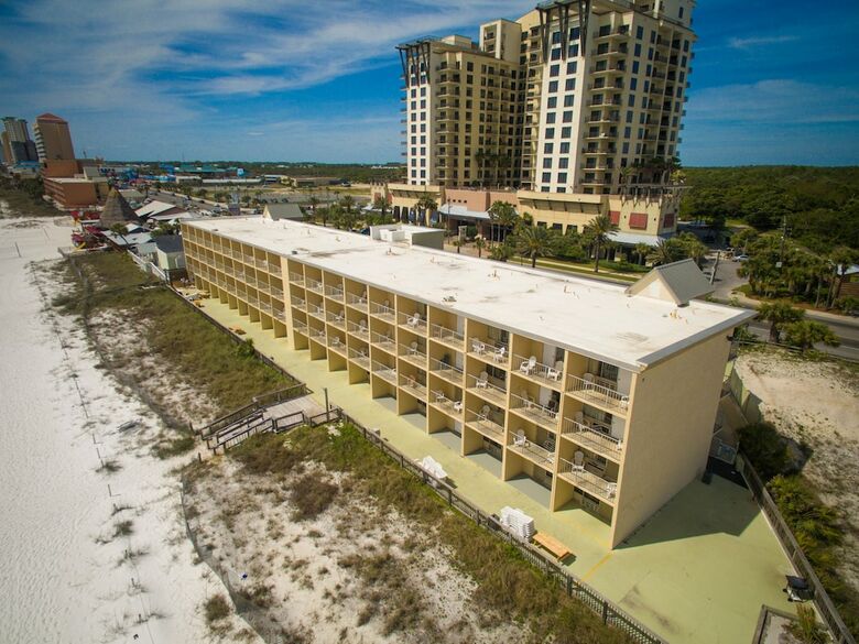 Hotel The Reef At Seahaven Beach Resorts