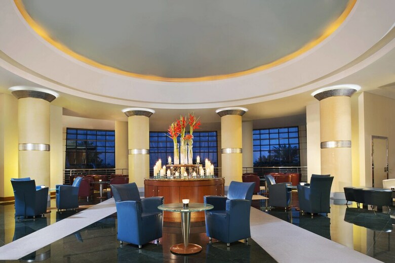 Hotel Le Meridien Al Aqah Beach Resort