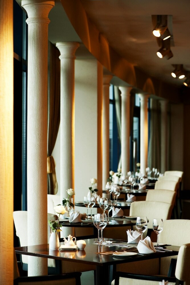 Hotel Le Meridien Al Aqah Beach Resort