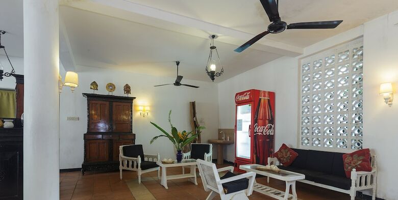 Royce Boutique Hotel