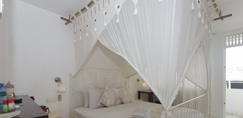 Royce Boutique Hotel