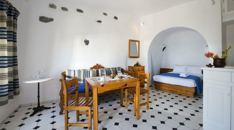 Aparthotel Krokos Villas