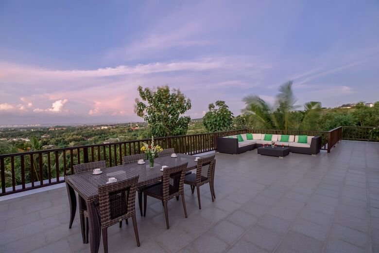 Jimbaran View Villa