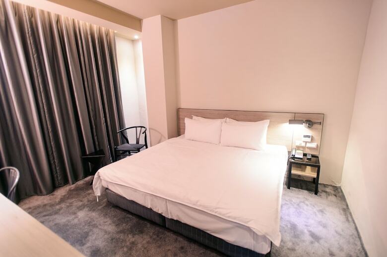 Kiwi Express Hotel-taichung Station Branch II