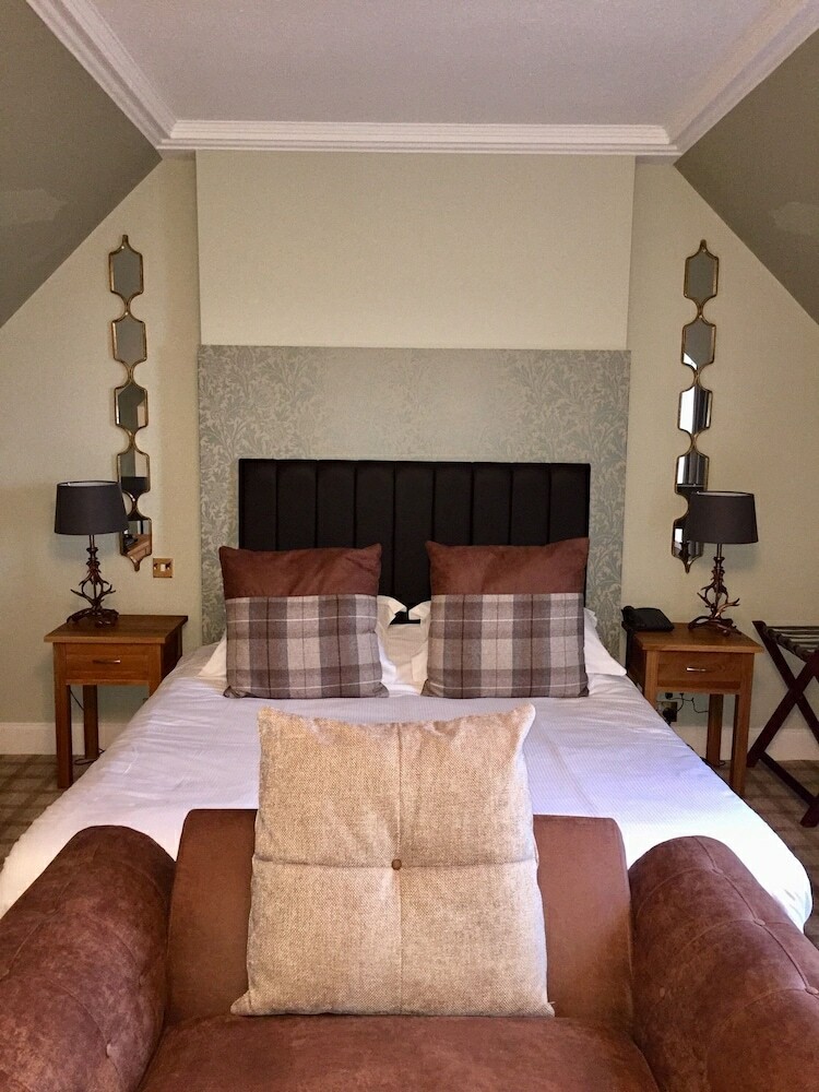 Powfoot Hotel