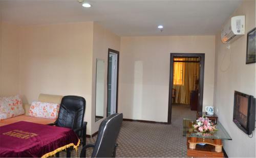 Wudangshan Yinjie Holiday Hotel
