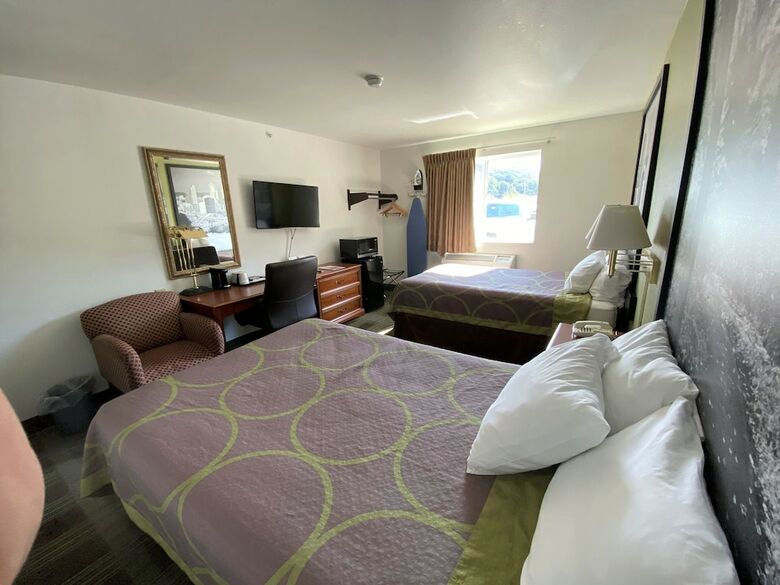 Hotel Super 8 By Wyndham Pittsburgh/monroeville