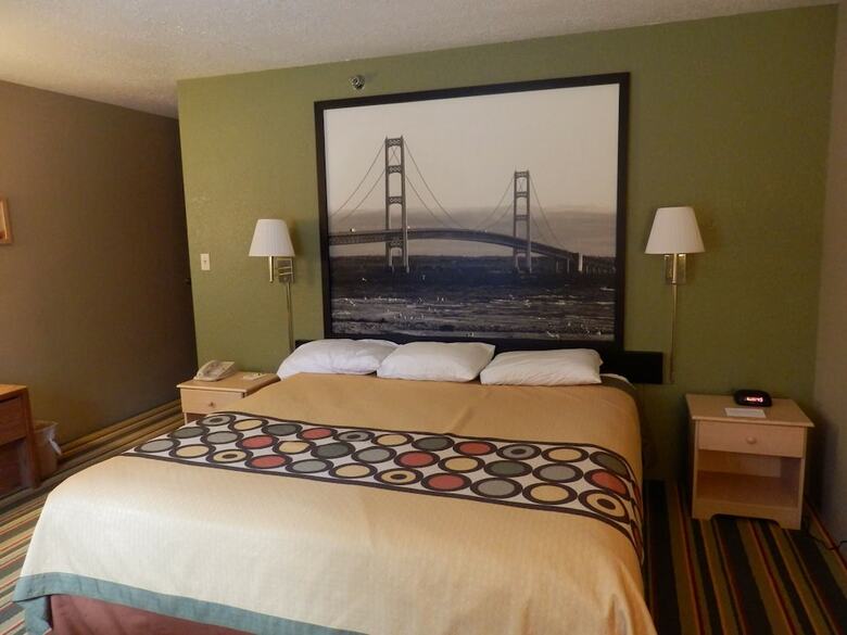 Hotel Super 8 By Wyndham Grayling