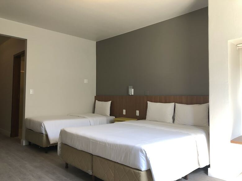 Hotel Itajai Express