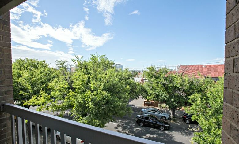 Adelaide Dresscircle Apartments - Archer Street