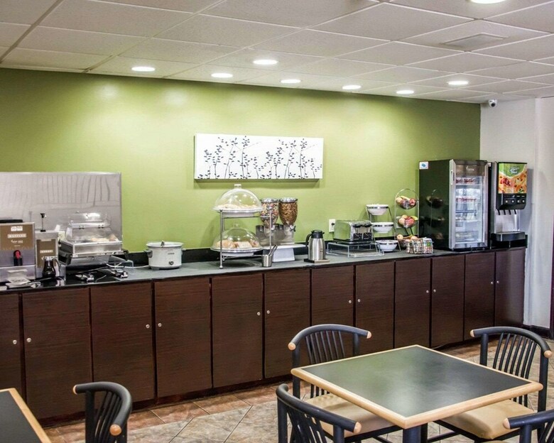 Hotel Sleep Inn And Suites Pineville