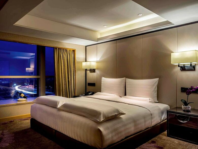 Hotel Pullman Qingdao Ziyue
