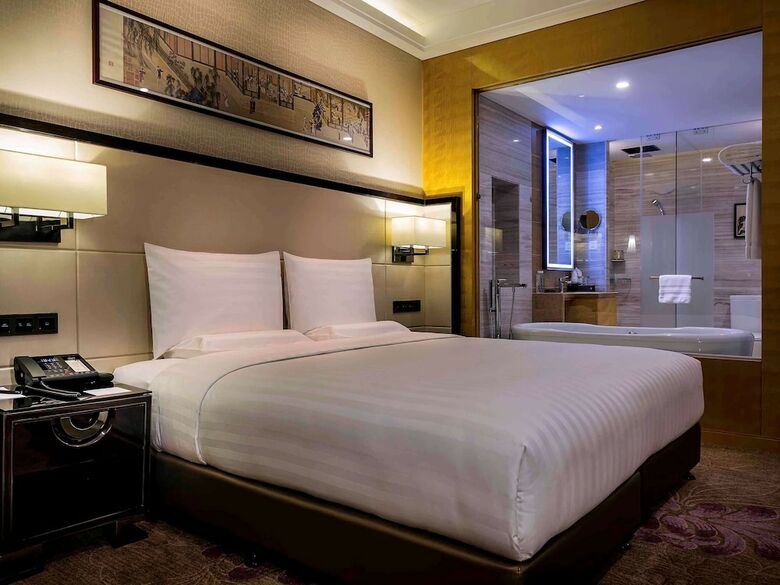 Hotel Pullman Qingdao Ziyue