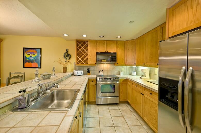 Hotel Vail's Mountain Haus