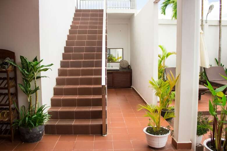Hotel Overflow Guesthouse