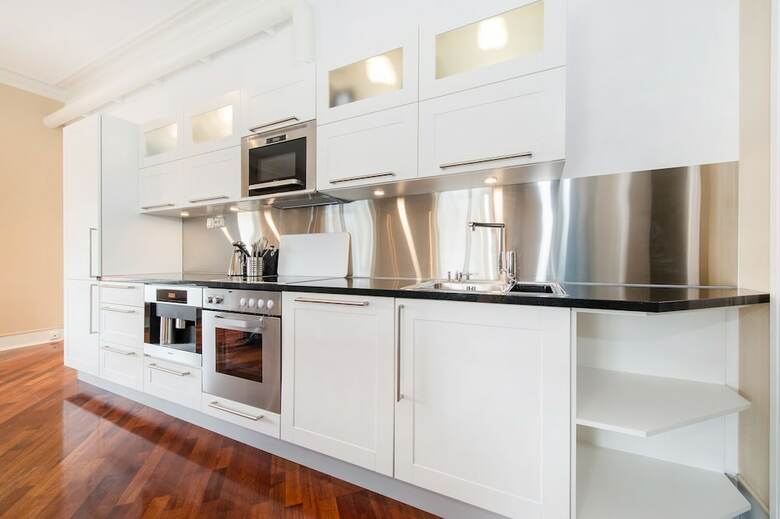 Enter Troms� Apartments