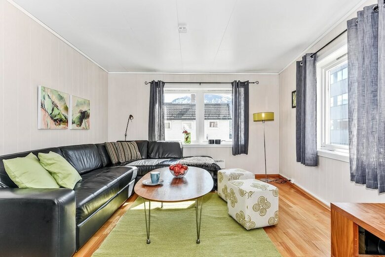 Enter Troms� Apartments