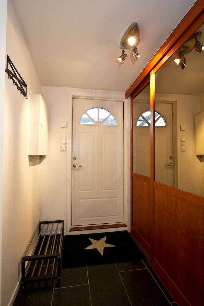 Enter Troms� Apartments