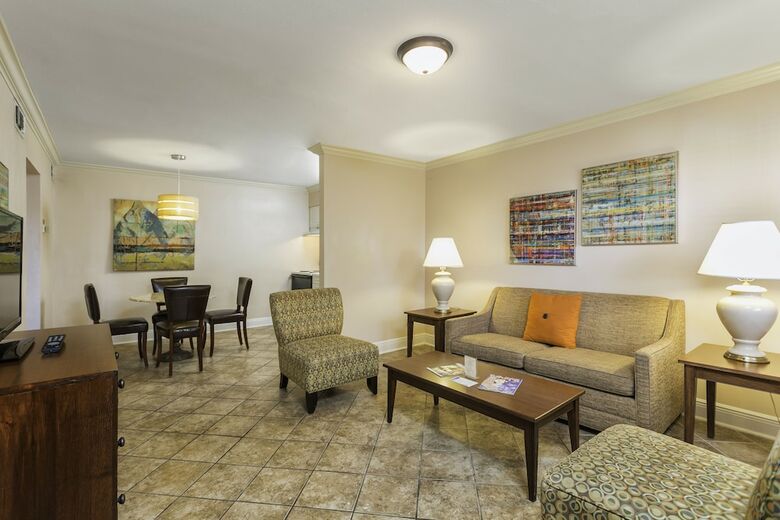 French Quarter Suites Hotel