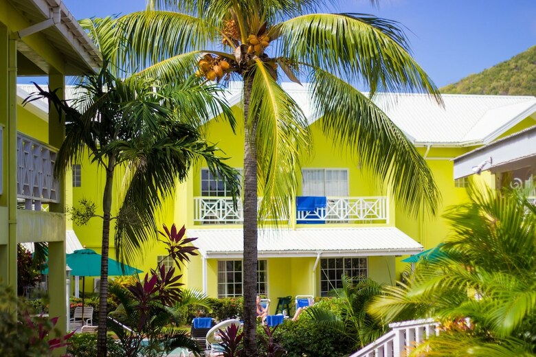 Hotel Bay Gardens Inn
