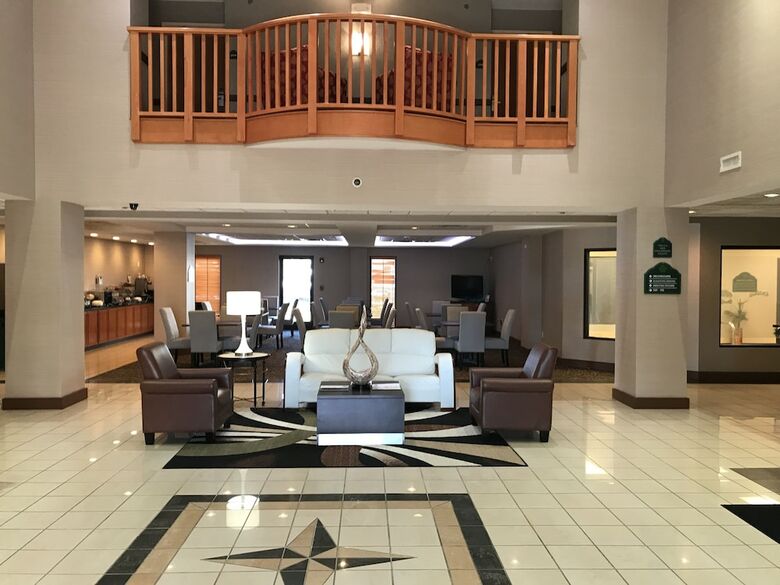 Hotel Wingate By Wyndham Augusta/fort Gordon