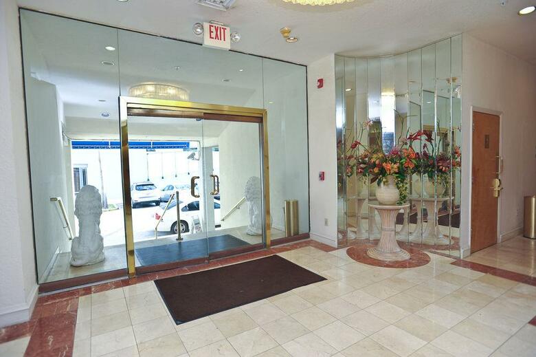 Crystal Beach Suites Oceanfront Hotel